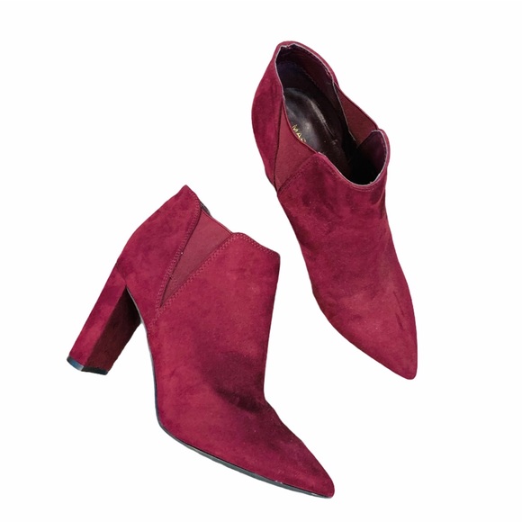 Marc Fisher Shoes - Marc Fisher burgundy ankle booties 7.5 Point Toe
